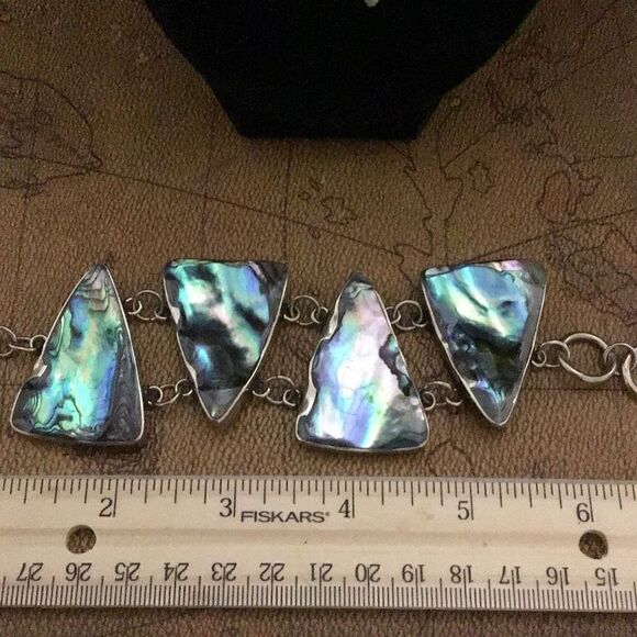 Necklace and bracelet set abalone shell from estate sale in New Orleans - Picture 5 of 6